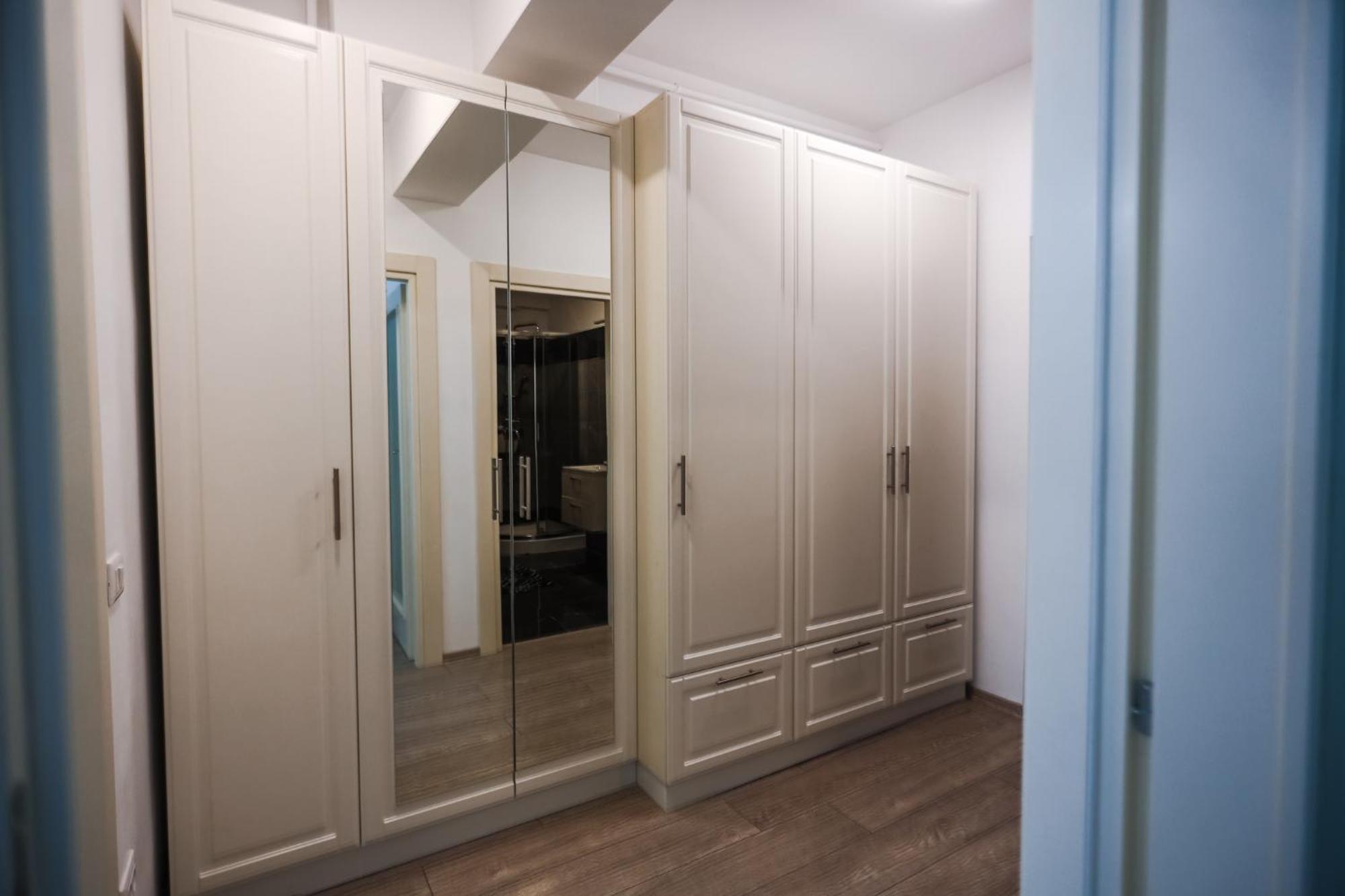 Q Apartament Near Palas Mall 雅西 外观 照片